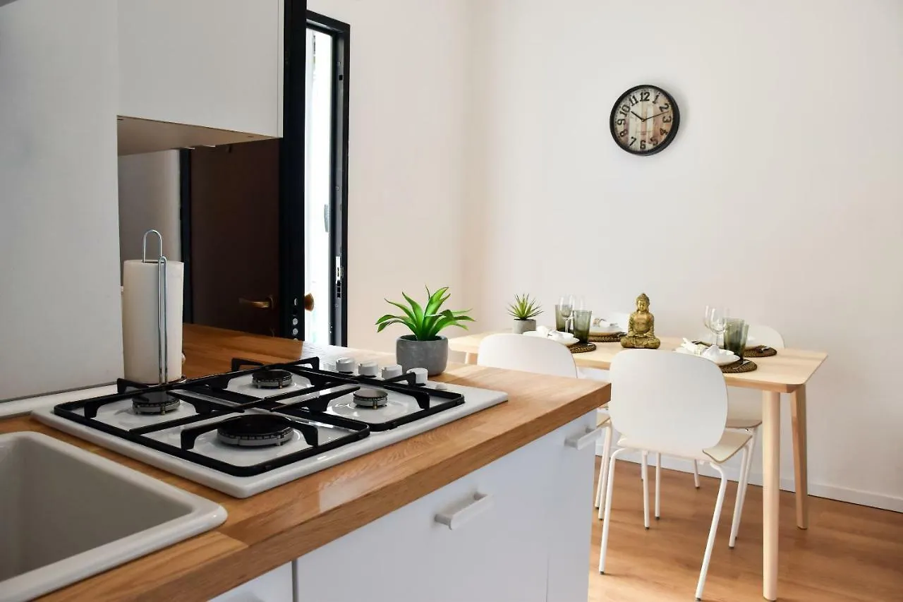 Hemeras Boutique Homes - Citylife Smart Apartment #2 Milan 0*,